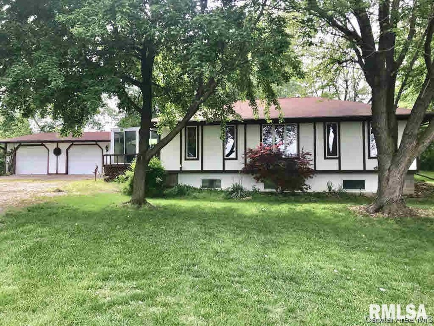 1397 Headen Rd, Jacksonville, IL 62650 - photo 1