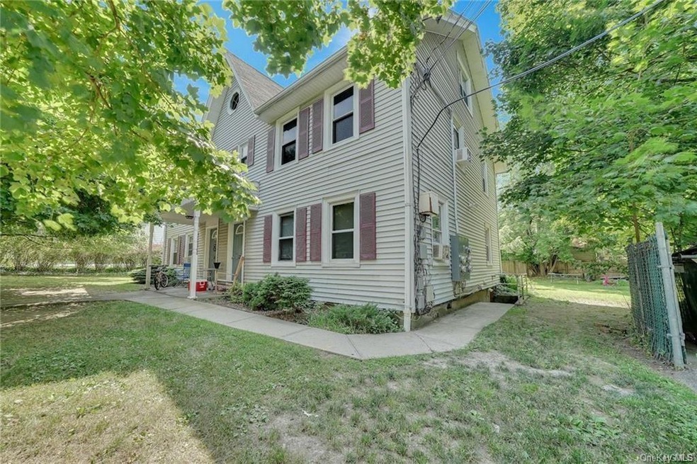 12 Maple Ave unit 14-2, Cornwall-On-hudson, NY 12520 - photo 1