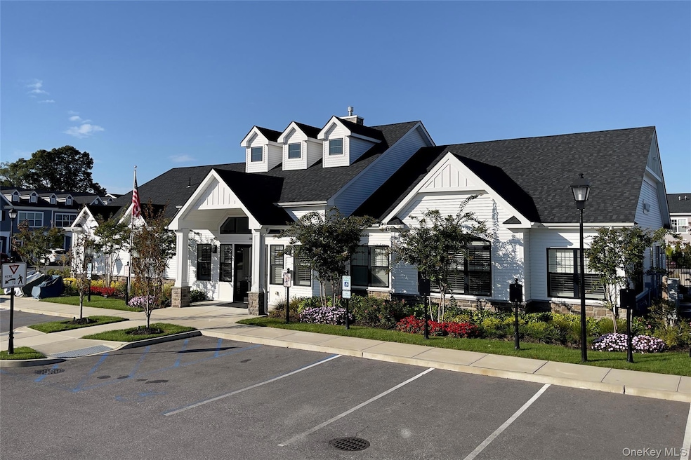 500 Sutton Ct unit 134, Deer Park, NY 11729 - photo 1