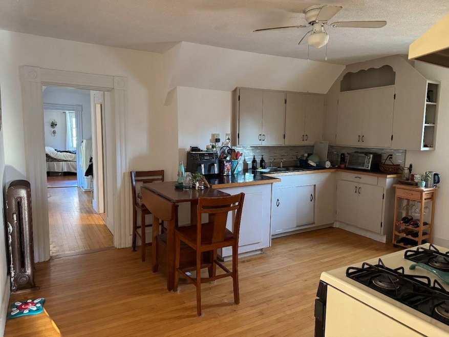 For Rent $1,850/month