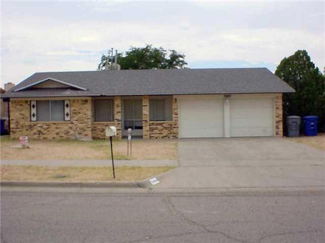 Exterior Front. Welcome to 3009 Schooner