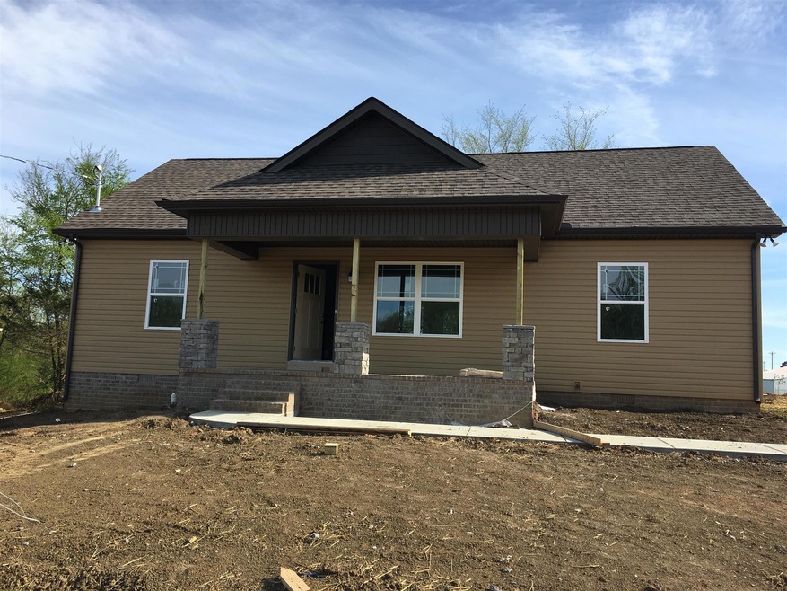 103 Lexington Cove, Shelbyville, TN 37160 - photo 1