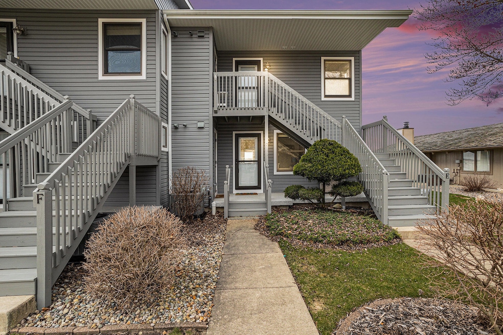 001_566_lake_dr_unit_a_coldwater_mi_4903