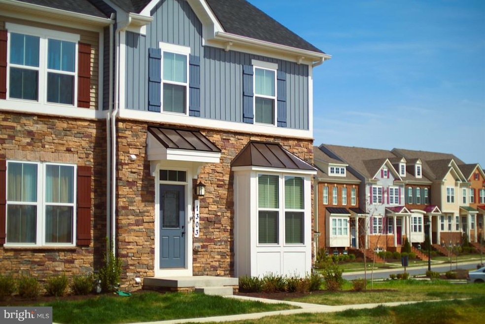 1286 Village Green Way, Brunswick, MD 21716 - photo 1