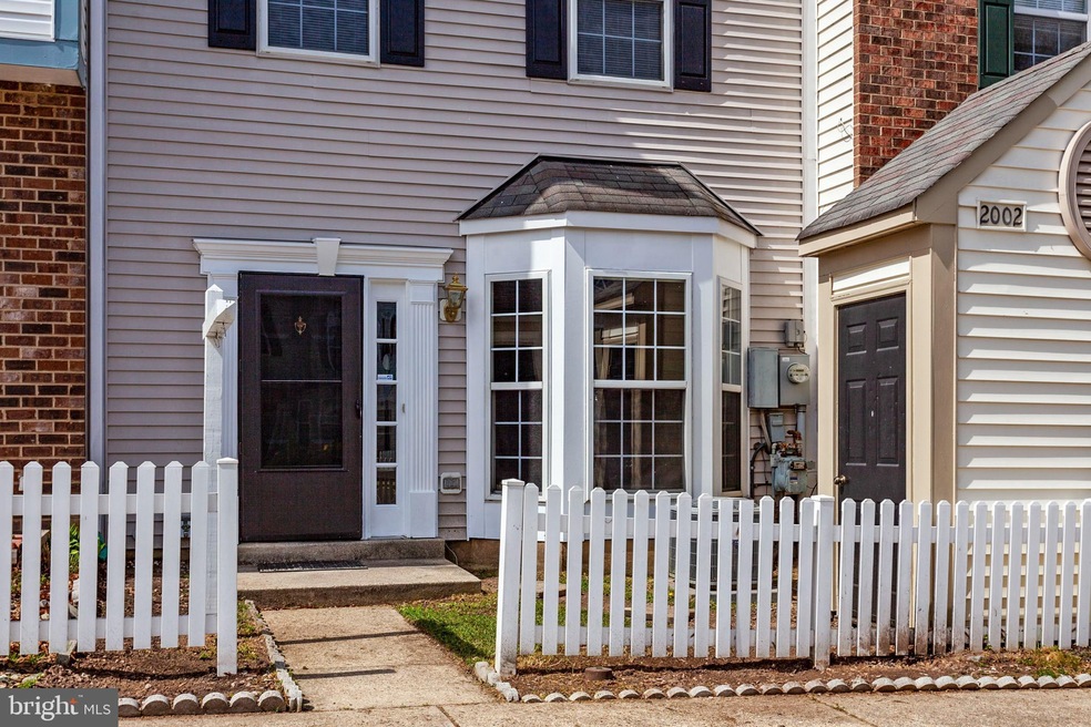 2002 Travis Point Ct, Odenton, MD 21113 - photo 1