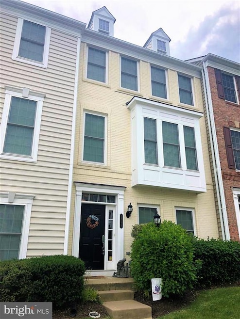 14528 Crossfield Way unit 27, Woodbridge, VA 22191 - photo 1