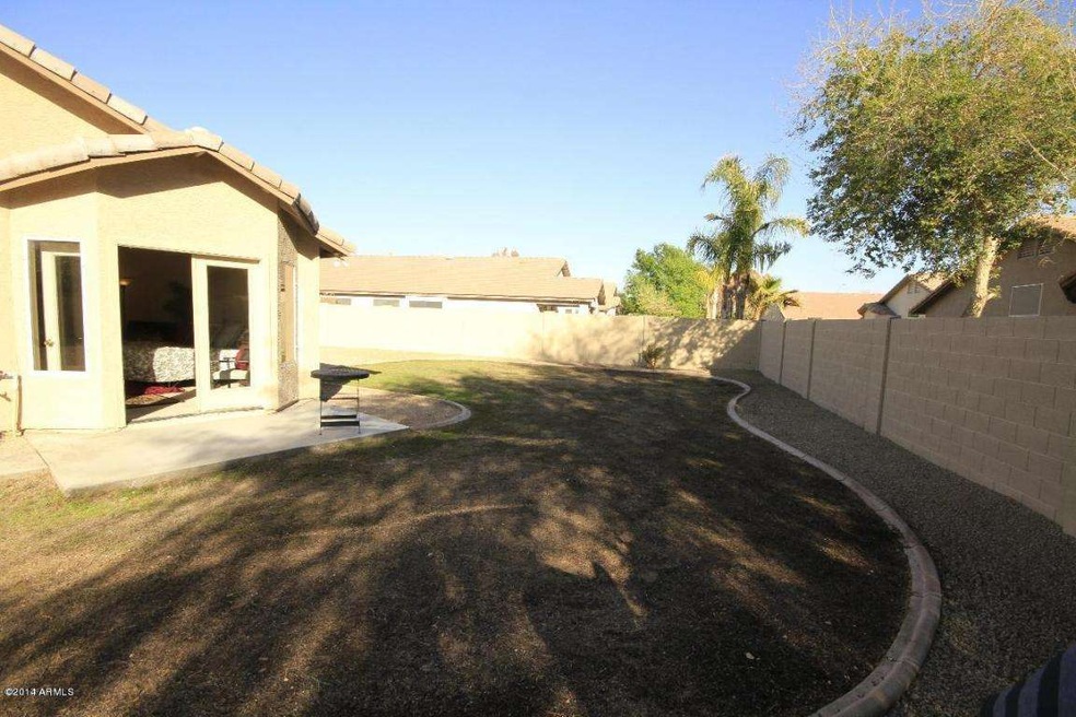 8207WYukonbackyard