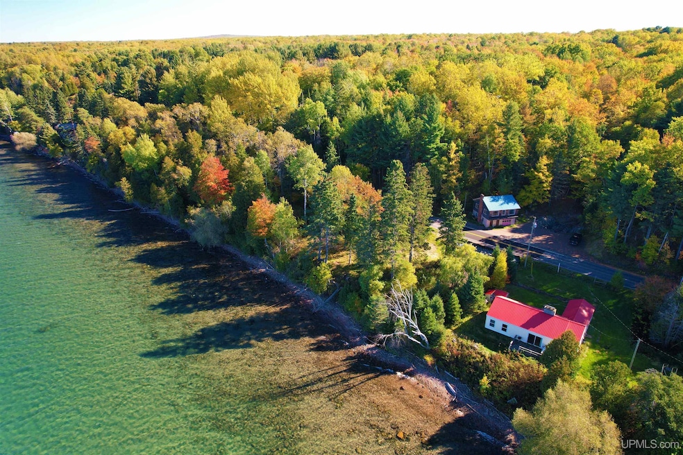 15537 Pequaming Rd, L'Anse, MI 49946 - photo 1