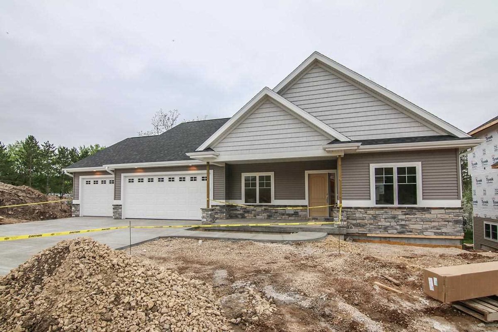 2713 Turnstone Cir, Fitchburg, WI 53711 - photo 1