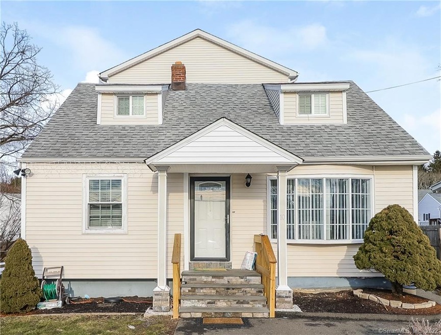 10 6th St unit A, Danbury, CT 06810 - photo 1