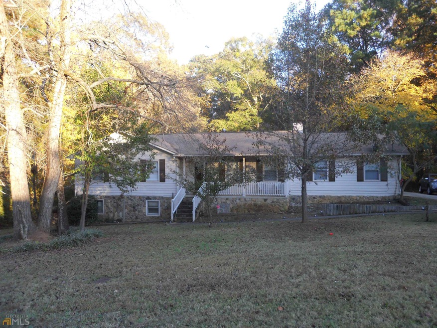 9490 Hidden Hollow Trail, Jonesboro, GA 30236 - photo 1