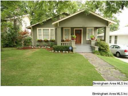 This one you will love to come home too. Swinging 