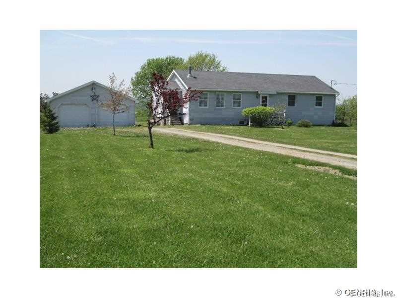 Exterior Front. SINGLE STORY RANCH HOME, VINYL SID