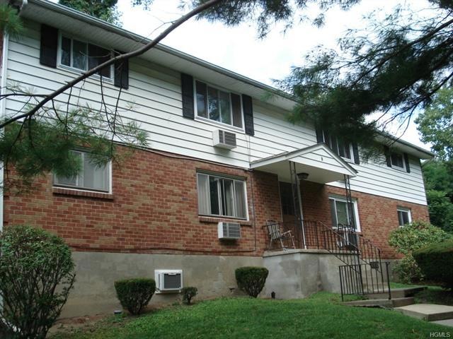 1903 Parr Lake Dr, Newburgh, NY 12550 - photo 1