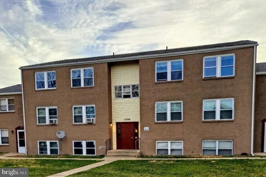 1599 N East St unit 17, Frederick, MD 21701 - photo 1