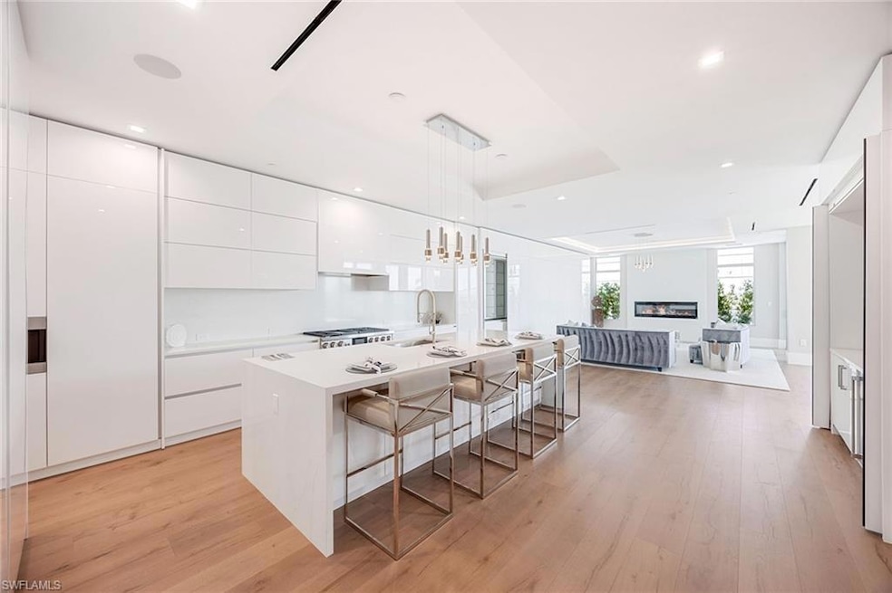 For Sale $6,495,000 • Co-Listing Agent