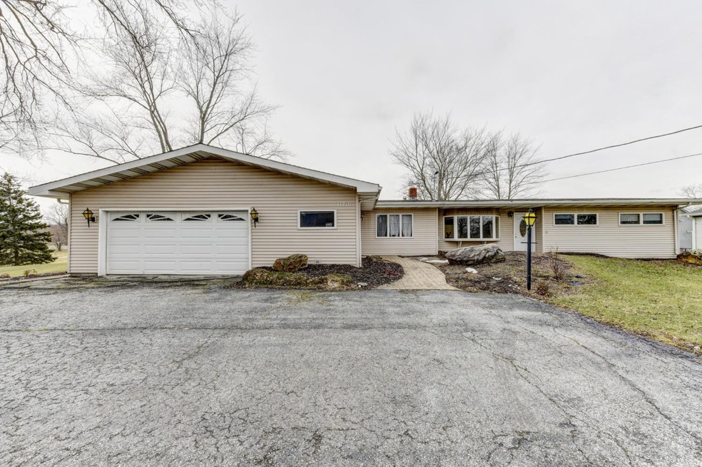 11710 Burr St, Crown Point, IN 46307 - photo 1