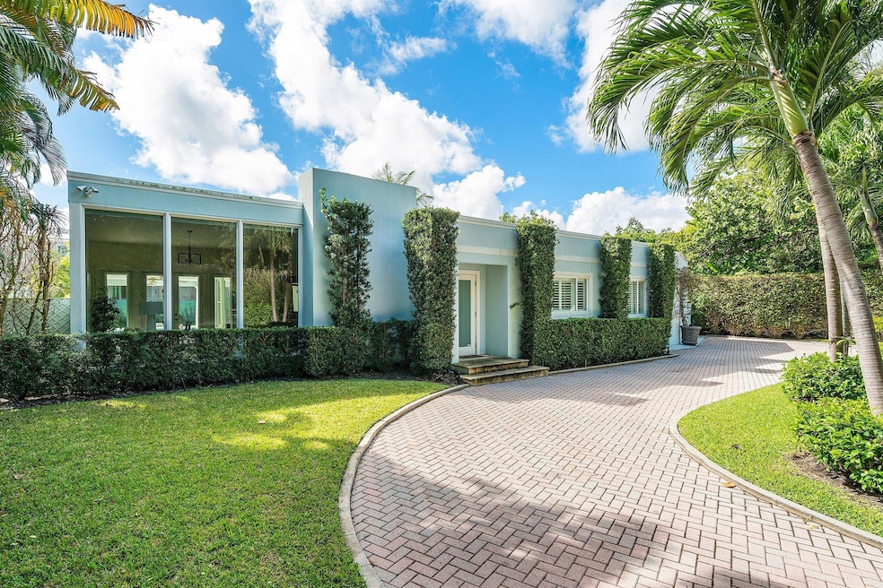 256 Mockingbird Trail, Palm Beach, FL 33480 - photo 1