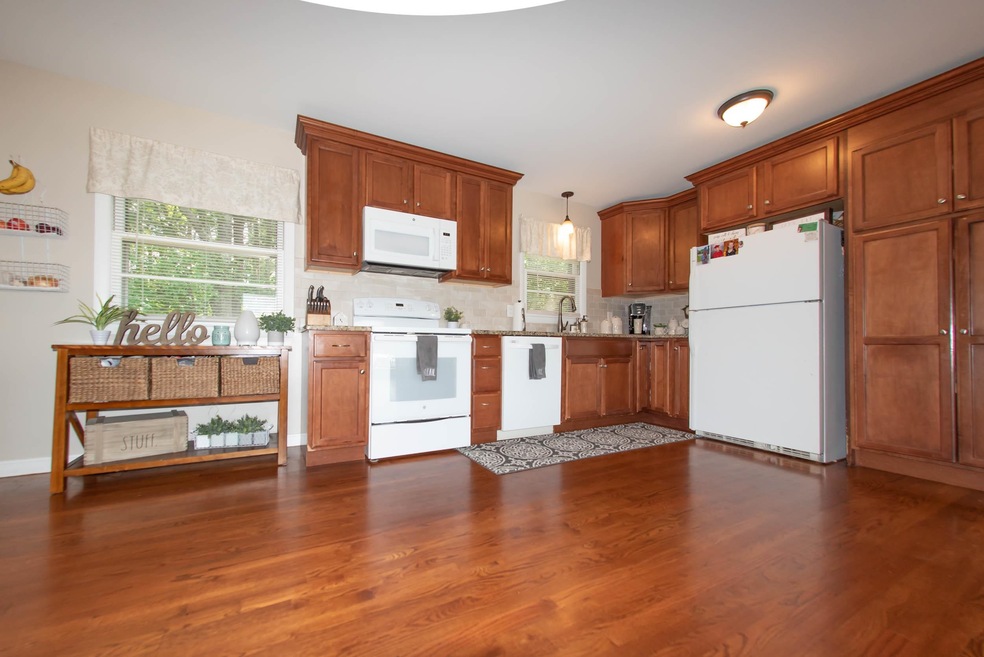 21 Stevens Dr, Hooksett, NH 03106 - photo 1