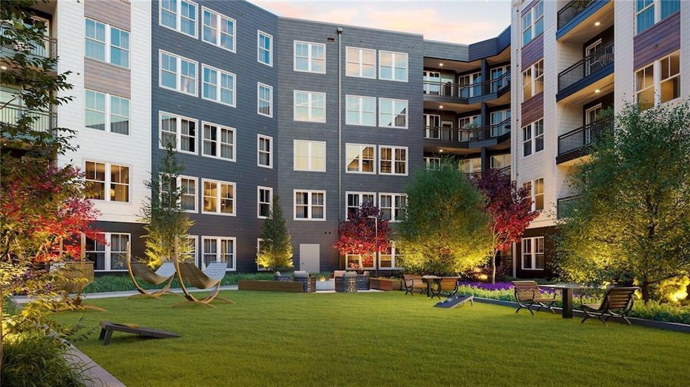 Surrounding community with a yard