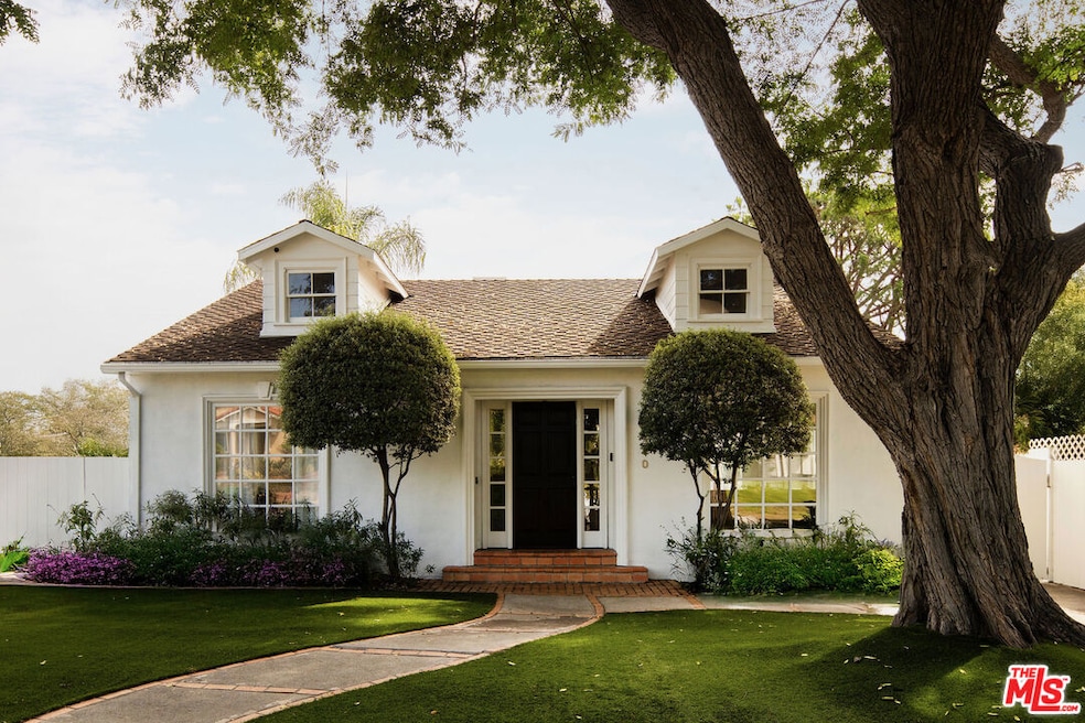 Sold $2,600,000 • Co-Listing Agent