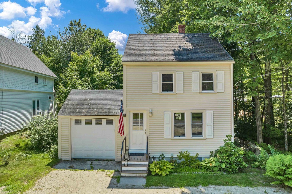 344 N Main St, Wolfeboro, NH 03894 - photo 1