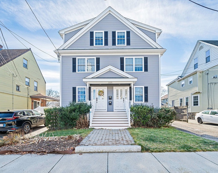 223 Robbins St unit 1, Waltham, MA 02453 - photo 1