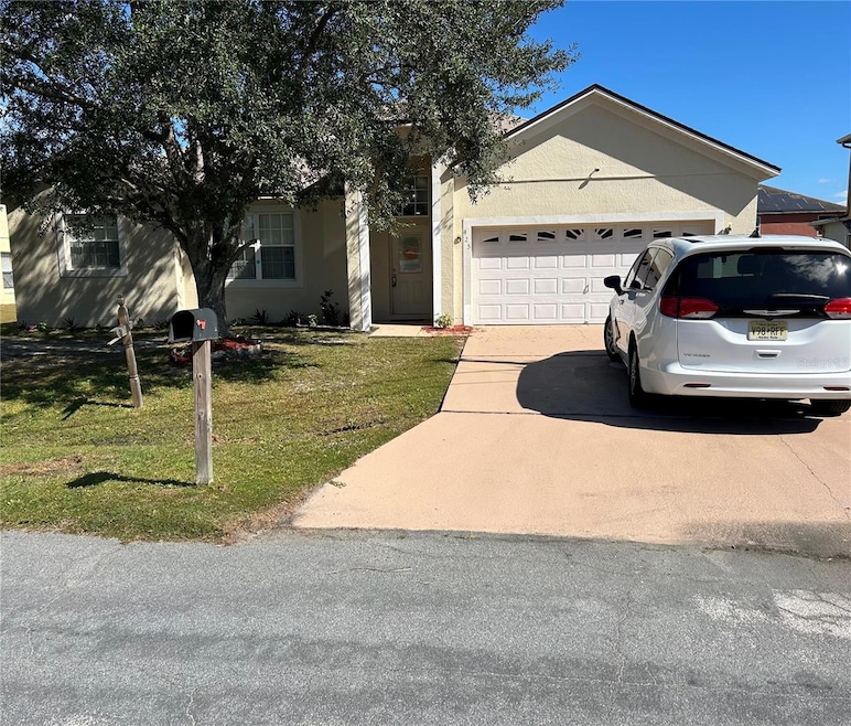 425 Bridgewater Ct, Kissimmee, FL 34758 - photo 1