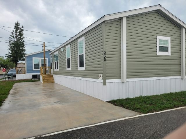 4125 Park St N unit 336, Saint Petersburg, FL 33709 - photo 1