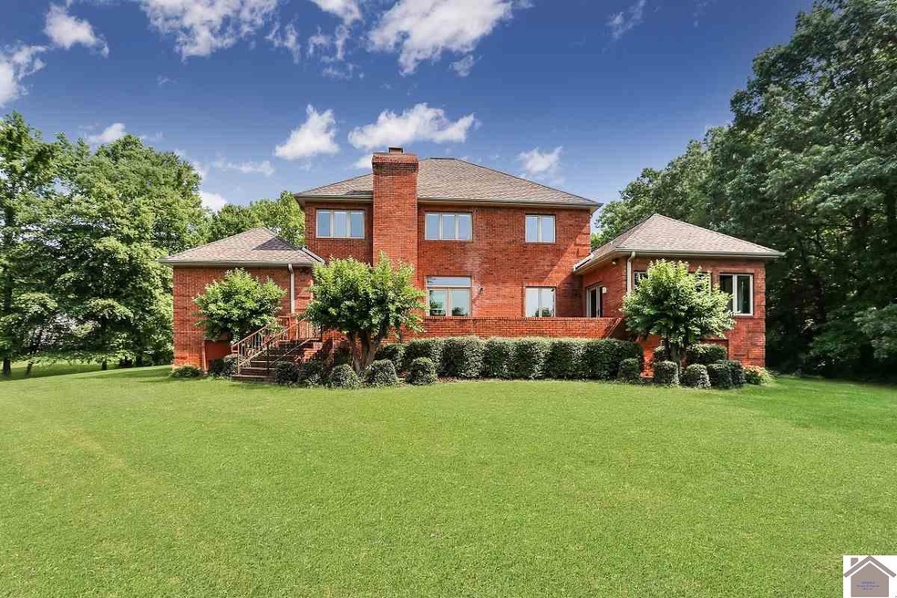 133 Windward Ln, Murray, KY 42071 - photo 1