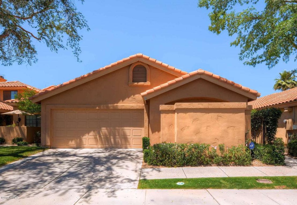 9446 E Sutton Dr Scottsdale AZ-large-001