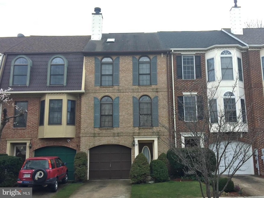 72 Victoria Square, Frederick, MD 21702 - photo 1