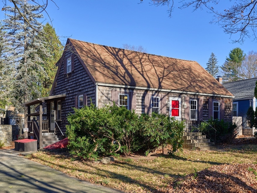 25 Stoneham Rd, Worcester, MA 01604 - photo 1