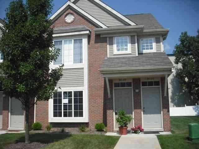 34104 Utica Rd unit 31, Fraser, MI 48026 - photo 1