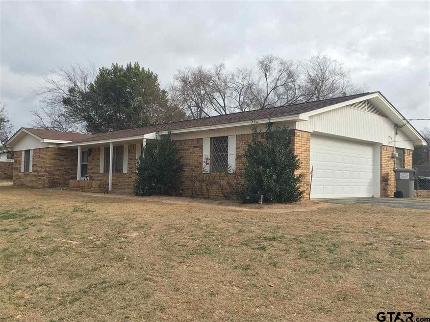 12813 Lamern Dr, Tyler, TX 75707 - photo 1