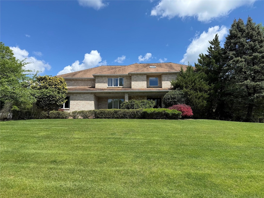 For Sale $1,150,000 • Co-Listing Agent