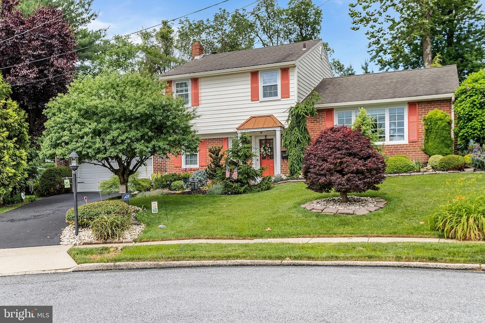 4946 James Place, Brookhaven, PA 19015 - photo 1