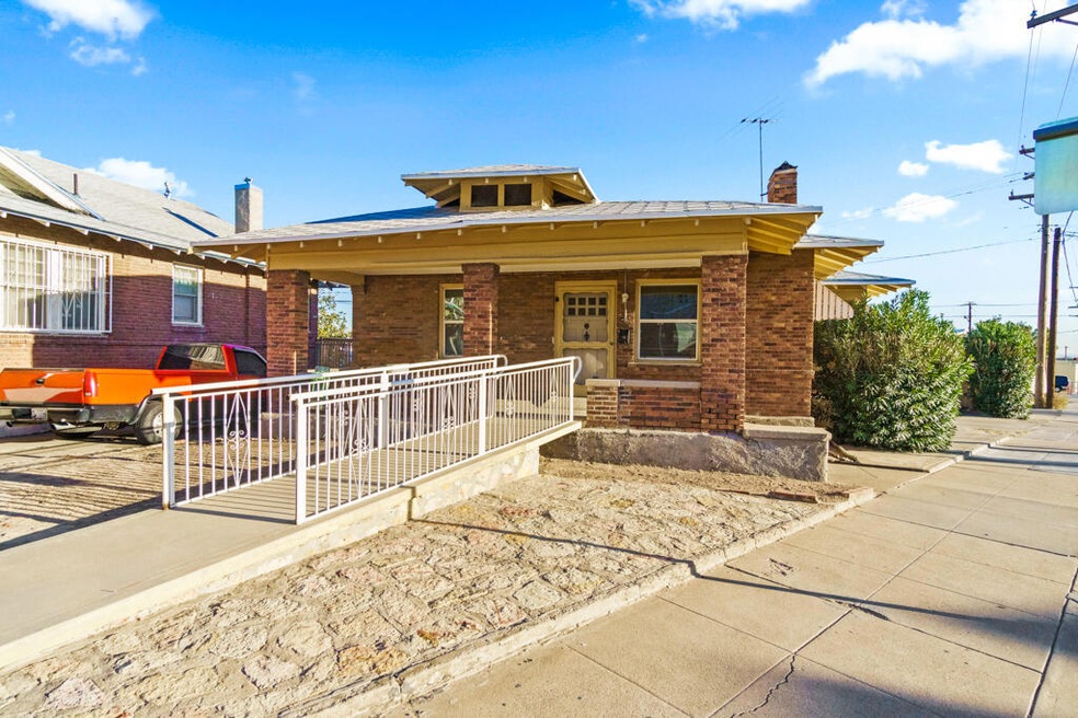 2900 Grant Ave, El Paso, TX 79930 - photo 1