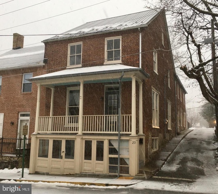20 E Seminary St, Mercersburg, PA 17236 - photo 1