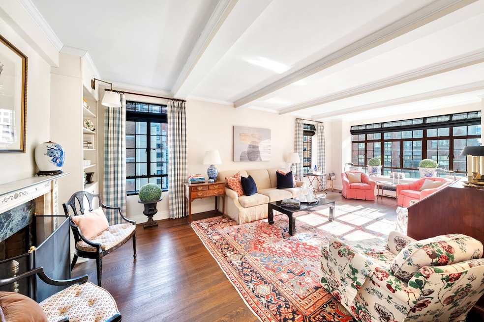 Sold $1,595,000 • Co-Listing Agent