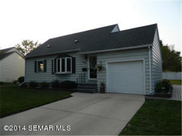 705 16th Ave SE, Austin, MN 55912 - photo 1