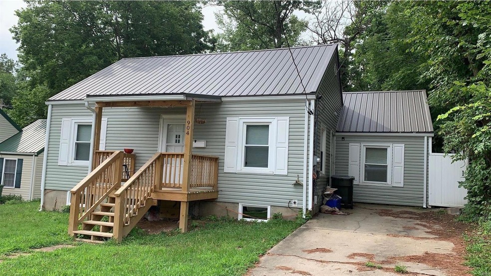 904 E 6th St, Rolla, MO 65401 - photo 1