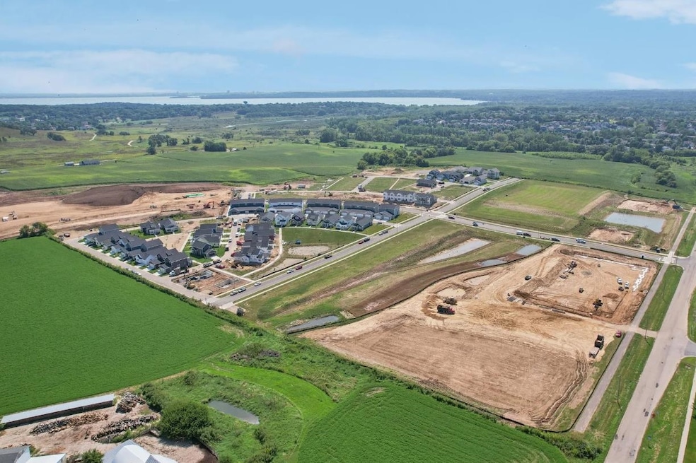 6607 Junco Dr, Middleton, WI 53562 - photo 1