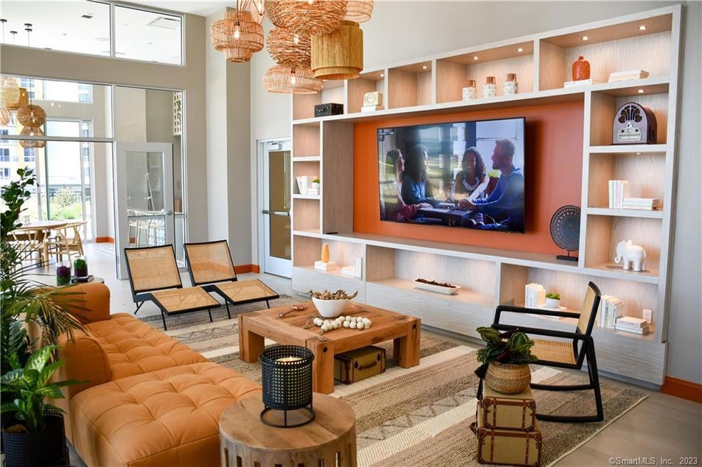 2 Harbor Point Rd S unit 1310, Stamford, CT 06902 - photo 1