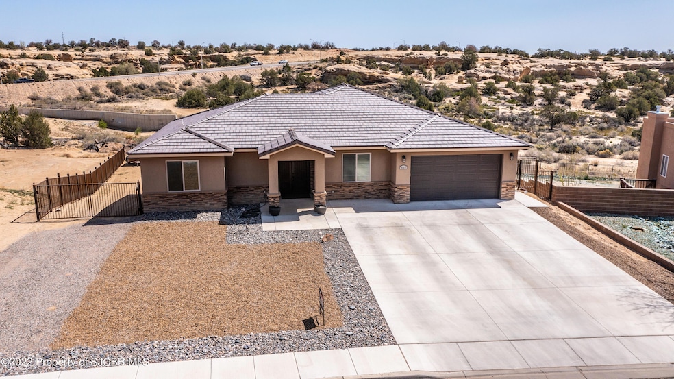 4916 Kingsway Dr, Farmington, NM 87402 - photo 1