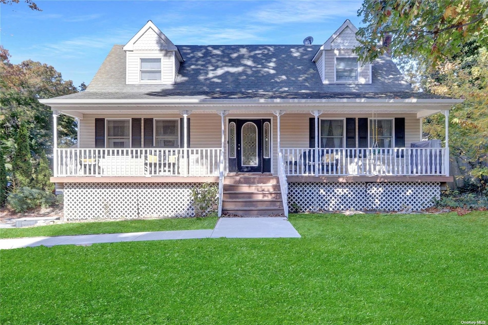 Sold $563,000 • Co-Listing Agent