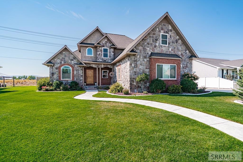 Sold • Co-Listing Agent