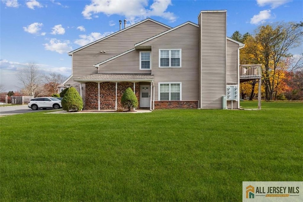 15 Lindsey Cir, Old Bridge, NJ 08857 - photo 1