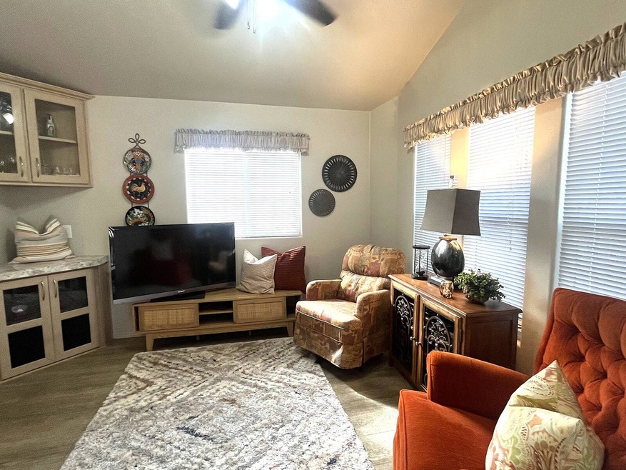 10442 N Frontage Rd unit 89, Yuma, AZ 85365 - photo 1