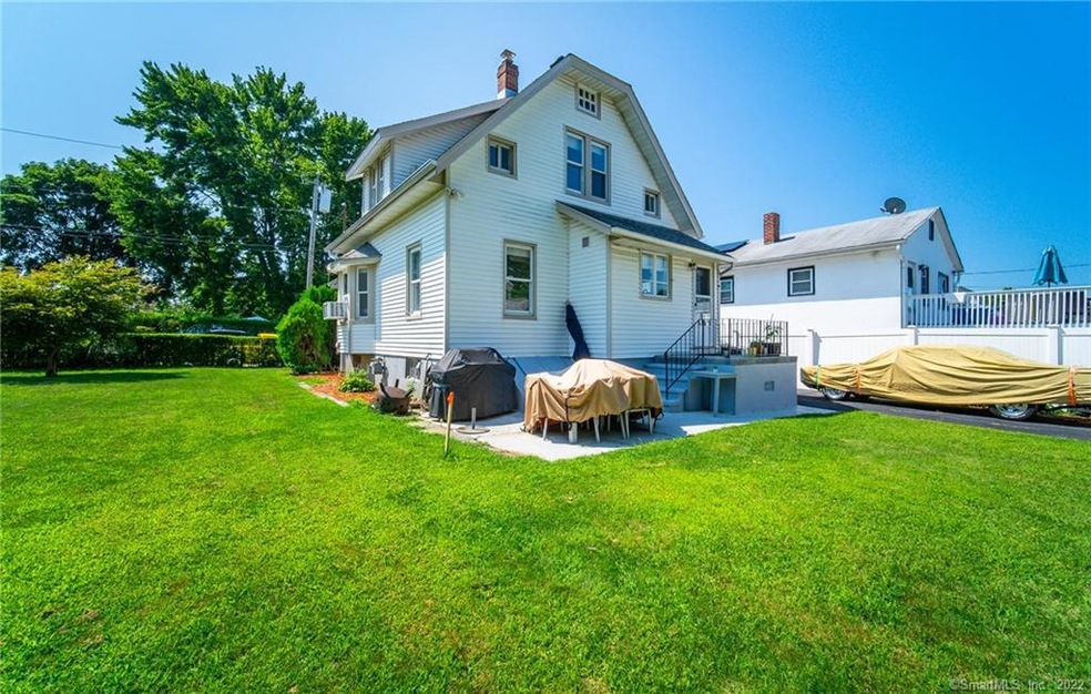 23 Spruce St, Norwalk, CT 06850 - photo 1